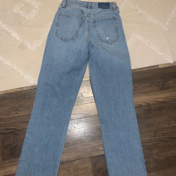 Ultra High Rise 90s Straight Jean Abercrombie denim classic in medium wash boho - Picture 7 of 8